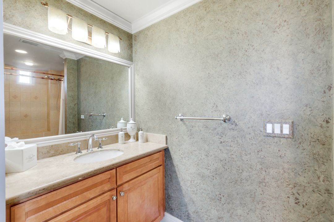 6021 Silver King Blvd #306, Cape Coral, FL 33914