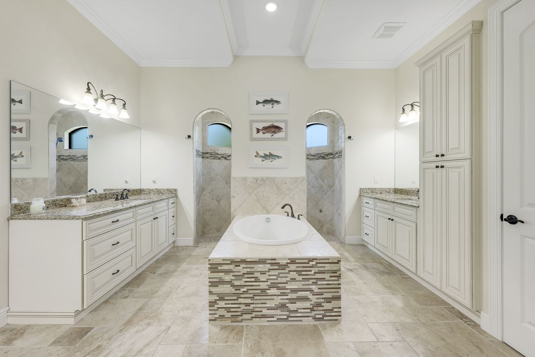 5858 Harbour Preserve Cir, Cape Coral, FL 33914