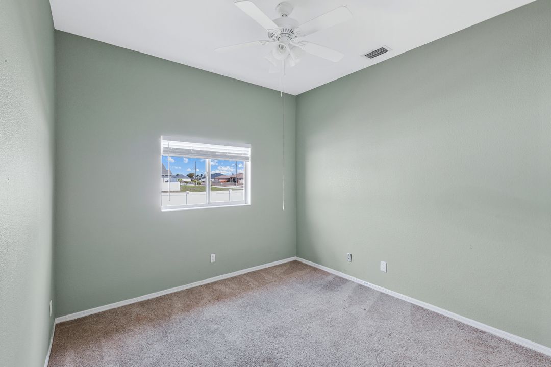 1728 NW 7th Ave, Cape Coral, FL 33993