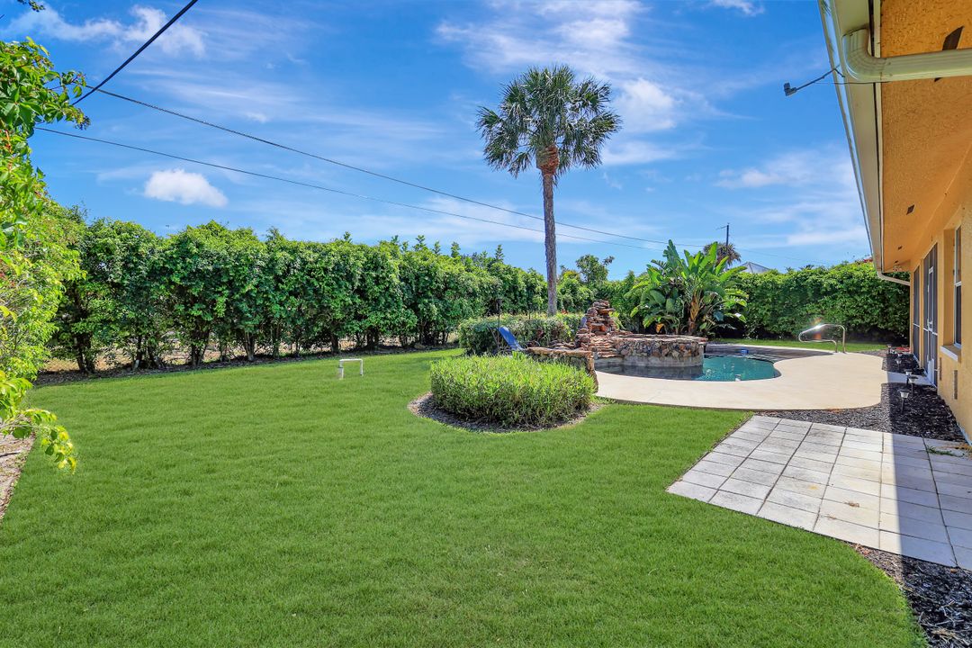 4200 29th Pl SW, Naples, FL 34116