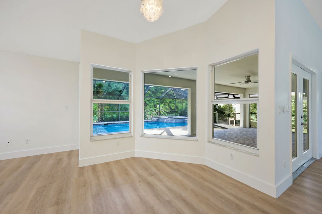 244 Channing Ct, Naples, FL 34110