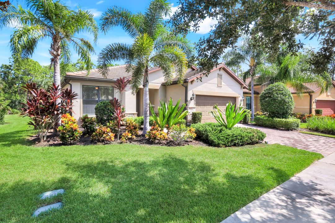 10870 Maitland Way, Fort Myers, FL 33913
