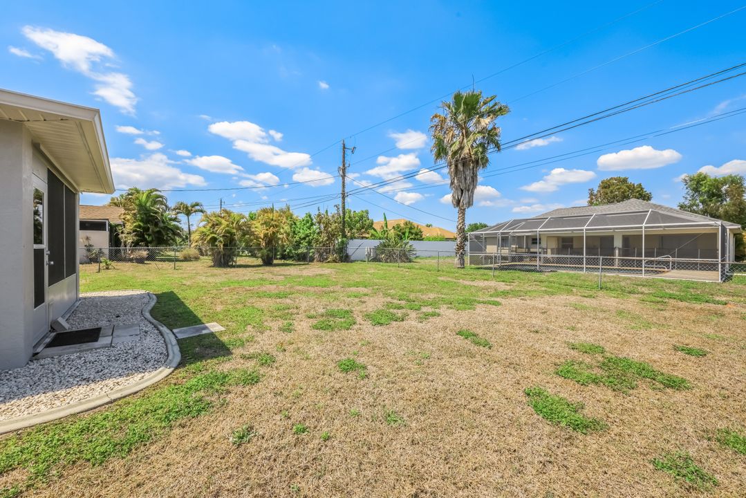 1913 NE 4th Ter, Cape Coral, FL 33909