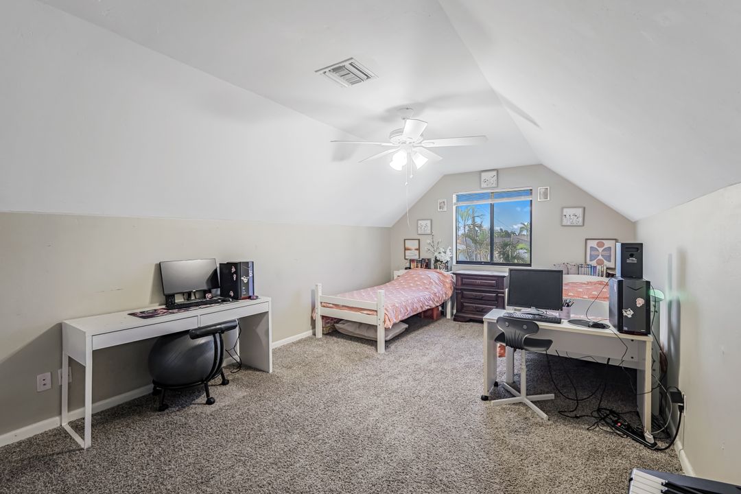 1101 SE 30th St, Cape Coral, FL 33904