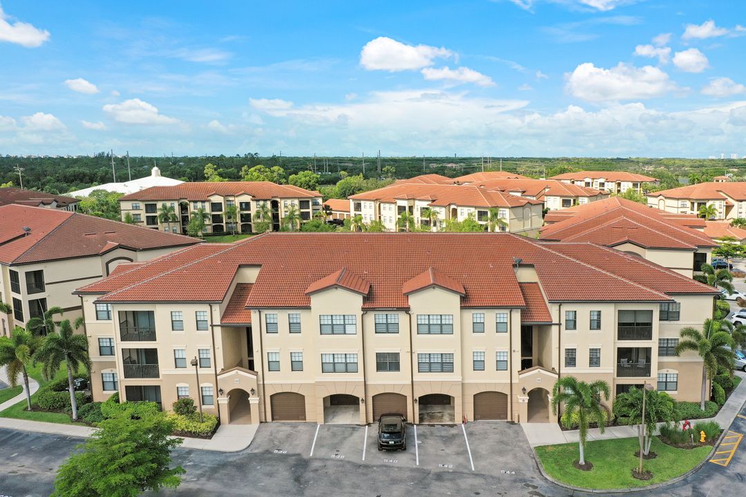 12950 Positano Cir #207, Naples, FL 34105