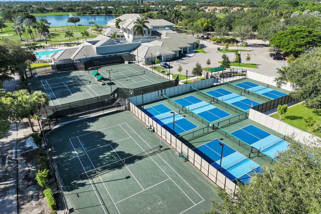 26496 Clarkston Dr, Bonita Springs, FL 34135