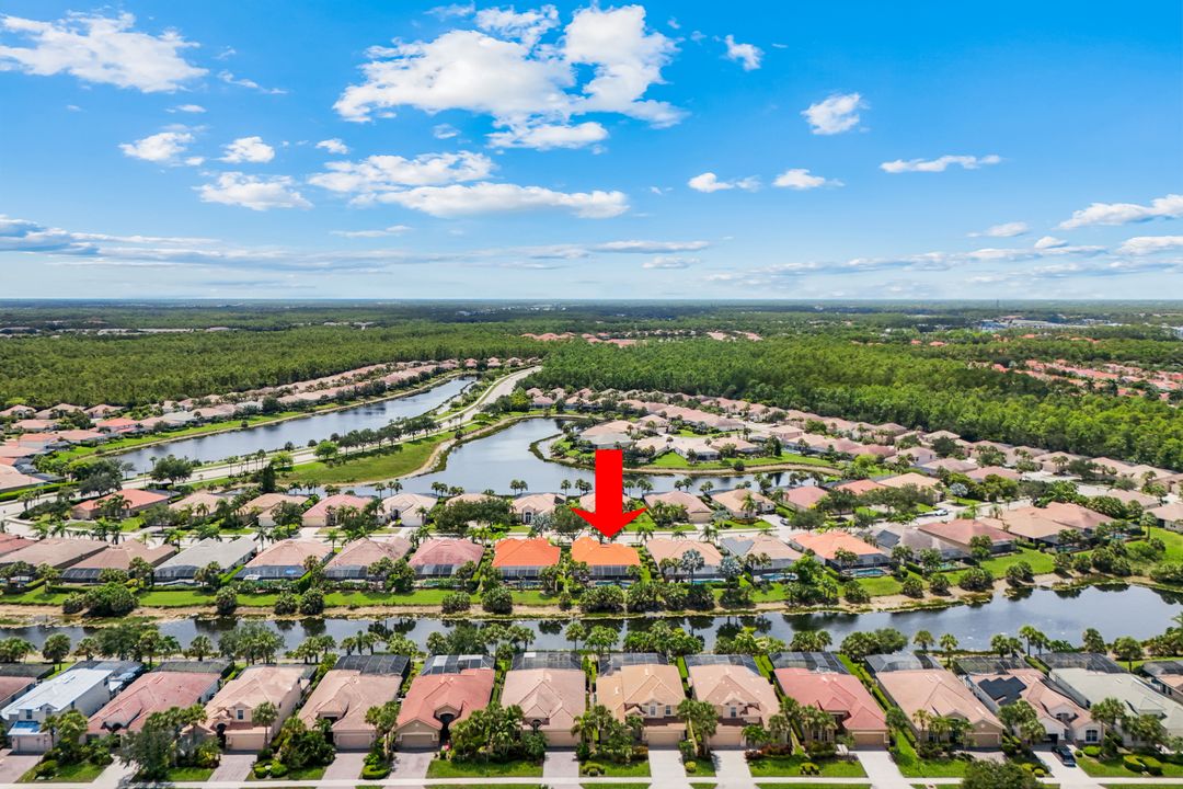 8223 Potomac Ln, Naples, FL 34104