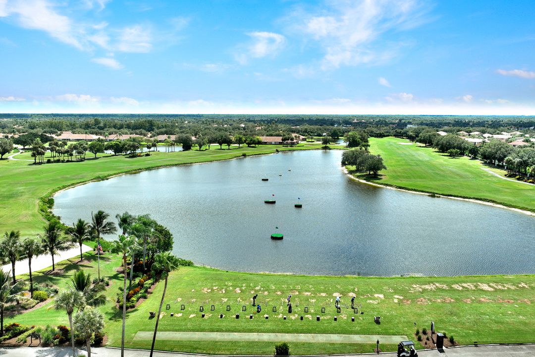 2015 Crestview Way #117, Naples, FL 34119