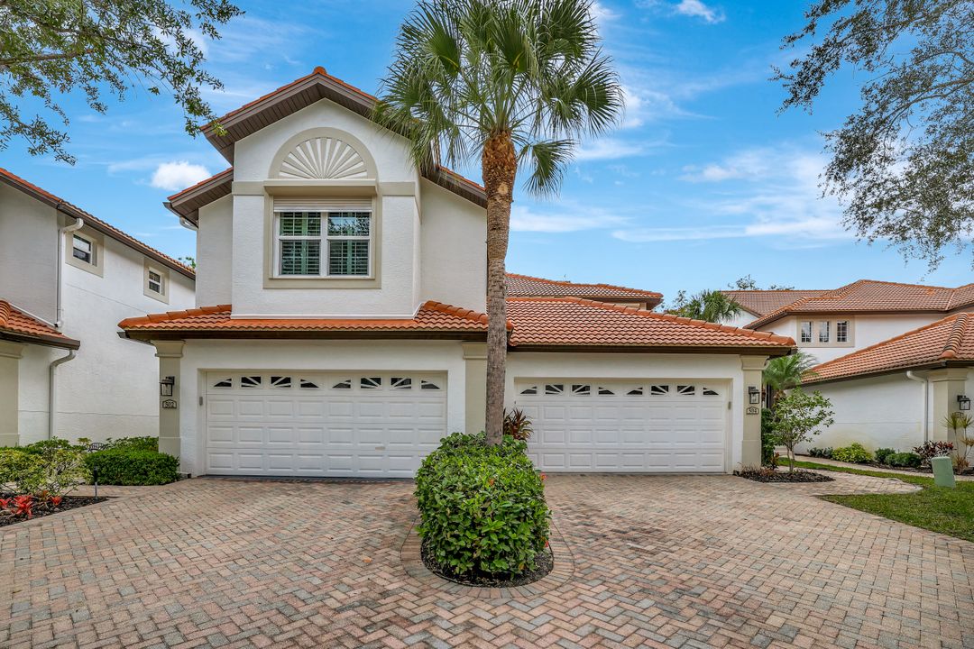 2540 Talon Ct #504, Naples, FL 34105