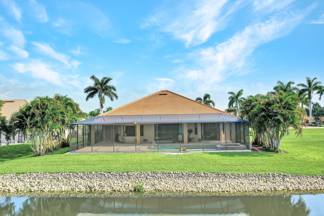 18493 Royal Hammock Blvd, Naples, FL 34114