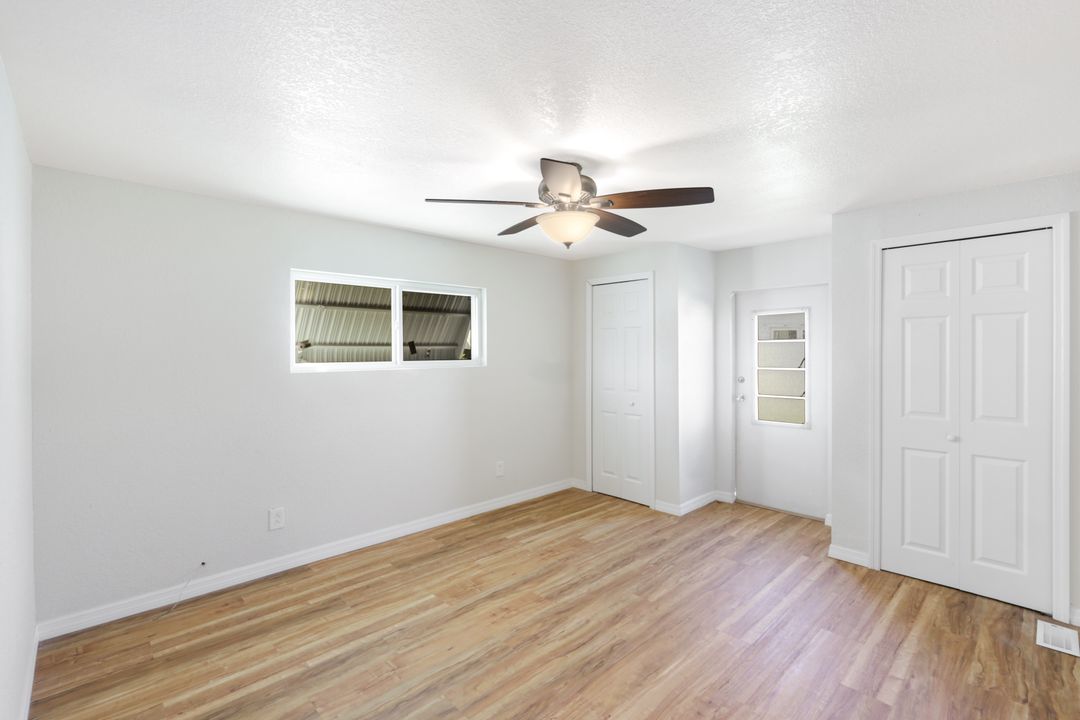 274 Yorkshire Ave, Fort Myers, FL 33908