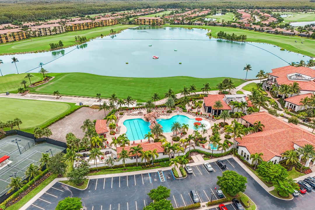 17450 Galway Run, Bonita Springs, FL 34135