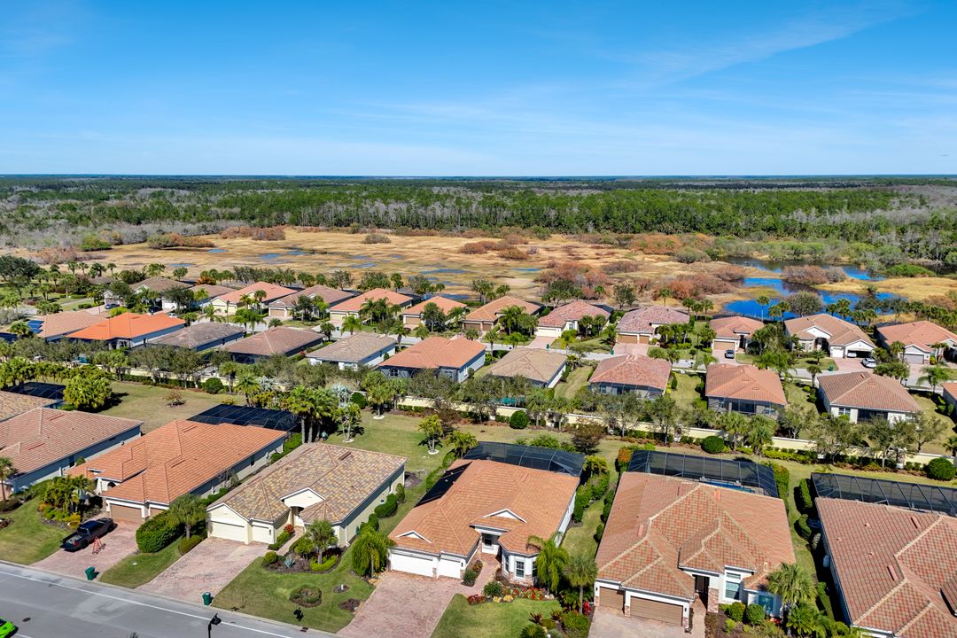 9298 Quarry Dr, Naples, FL 34120