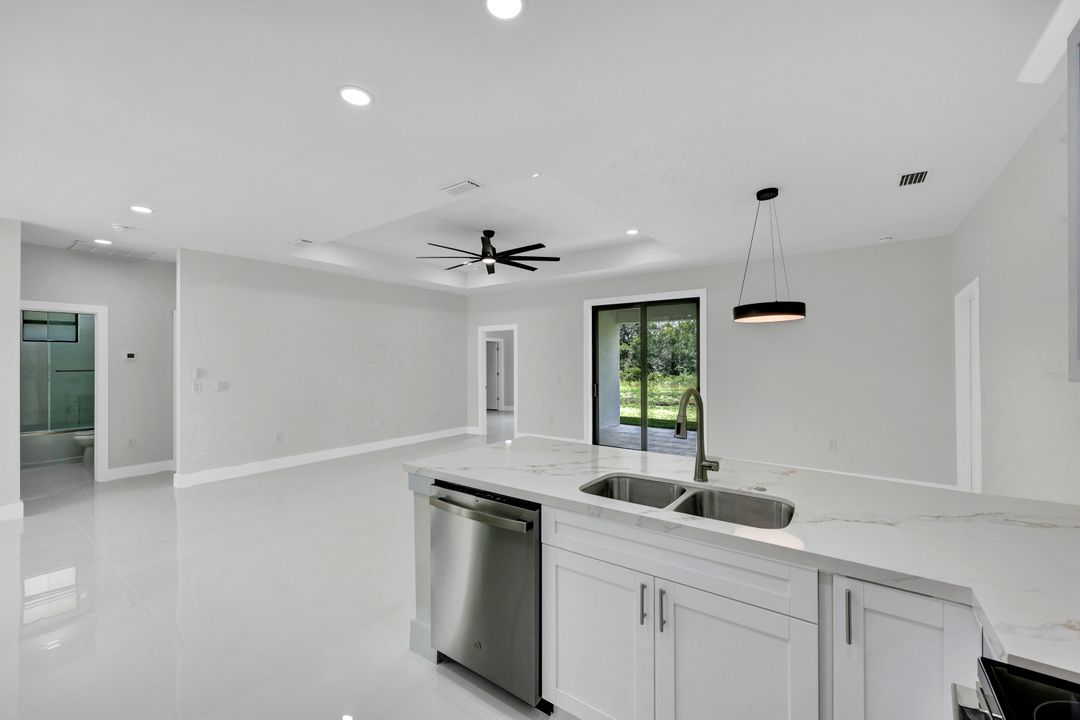 1137 Rahway St, Lehigh Acres, FL 33974