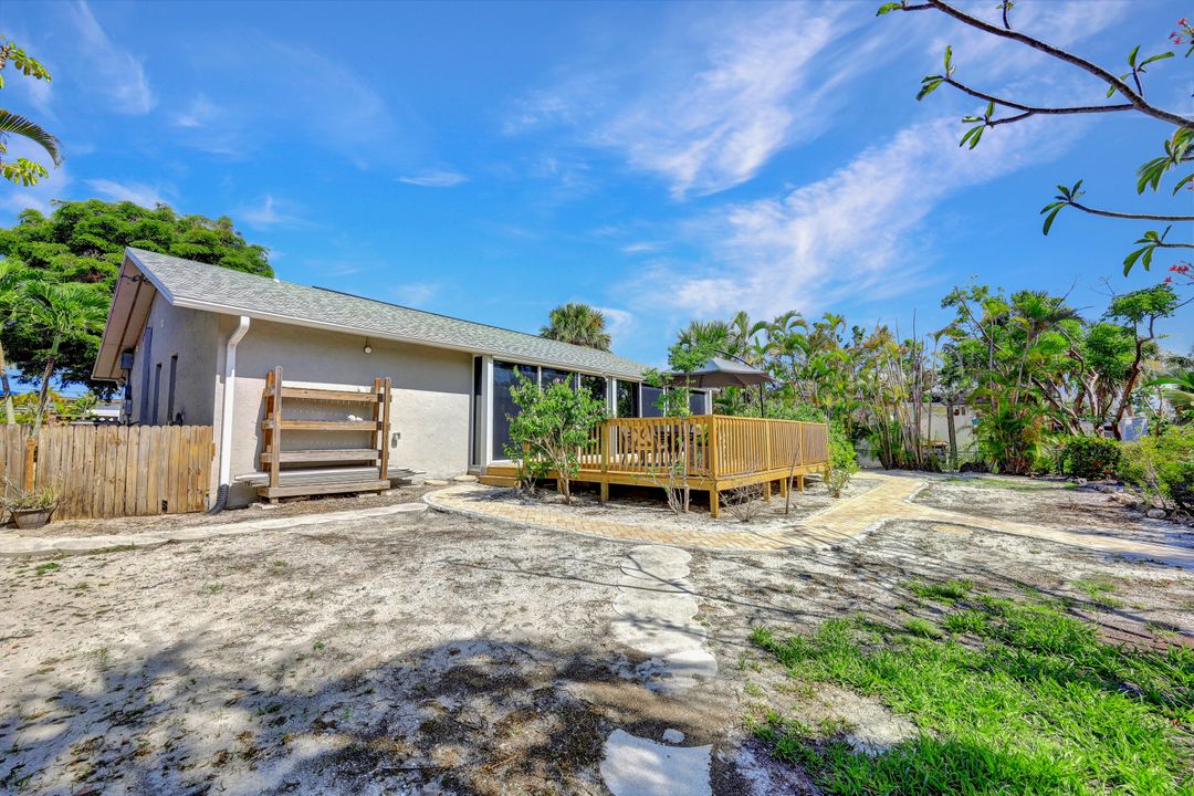 852 Rabbit Rd, Sanibel, FL 33957