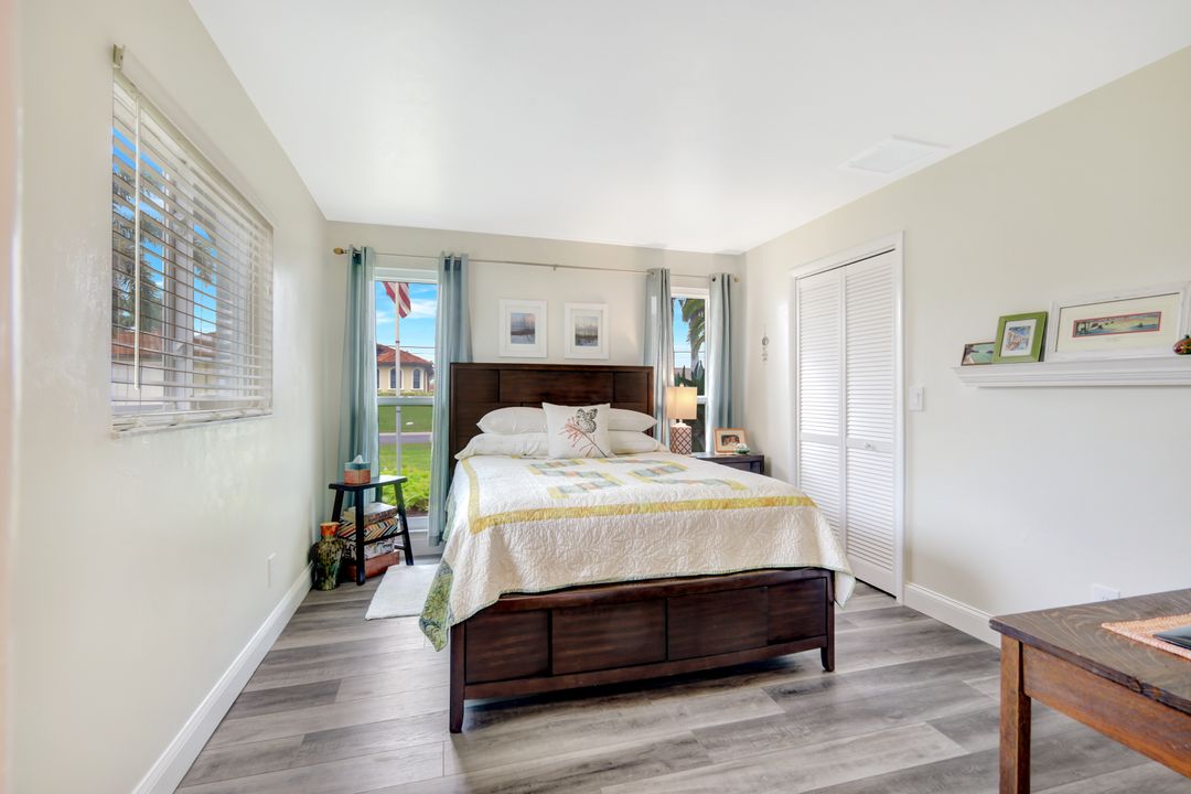 4117 SE 1st Pl, Cape Coral, FL 33904