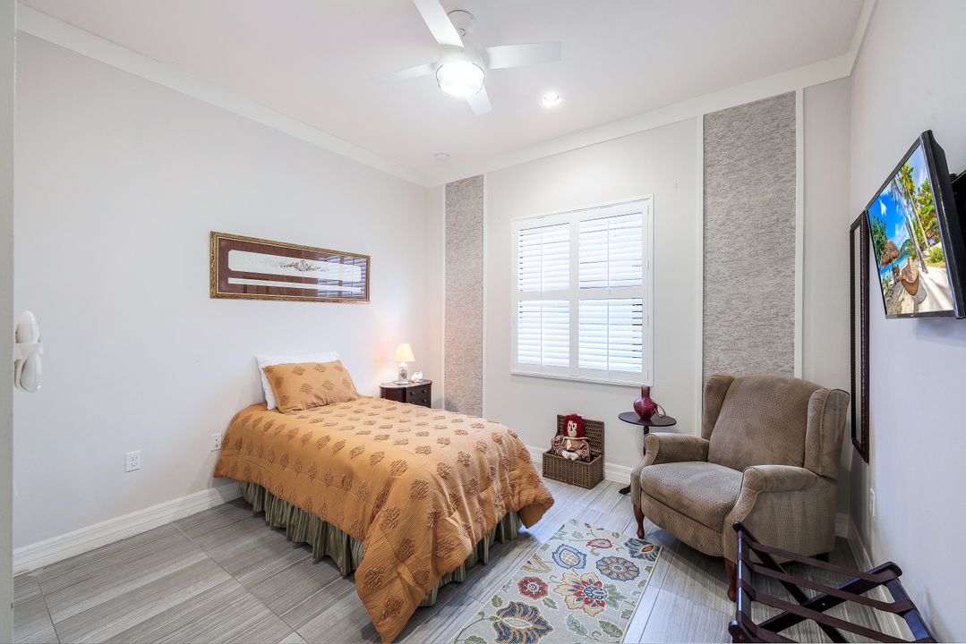 2777 Cinnamon Bay Cir, Naples, FL 34119