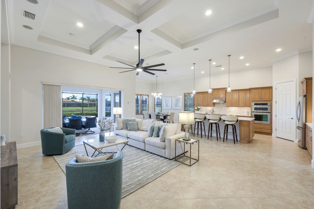 9360 Marble Stone Dr, Naples, FL 34120