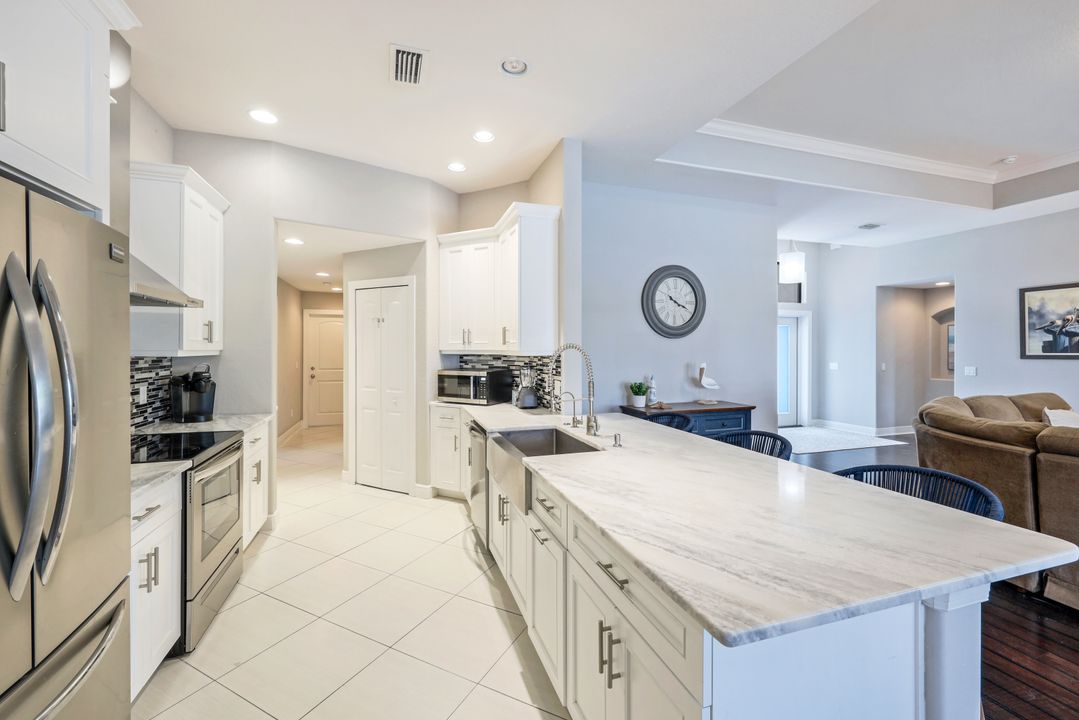 3313 Embers Pkwy W, Cape Coral, FL 33993