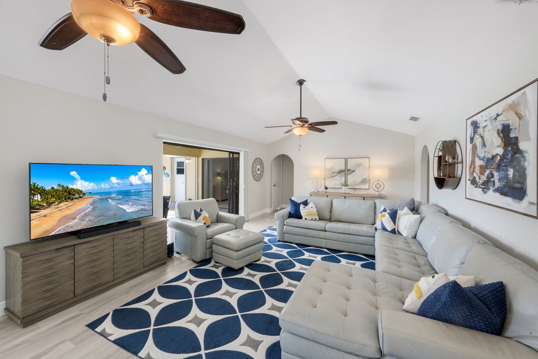 3718 SE 8th Ave, Cape Coral, FL 33904