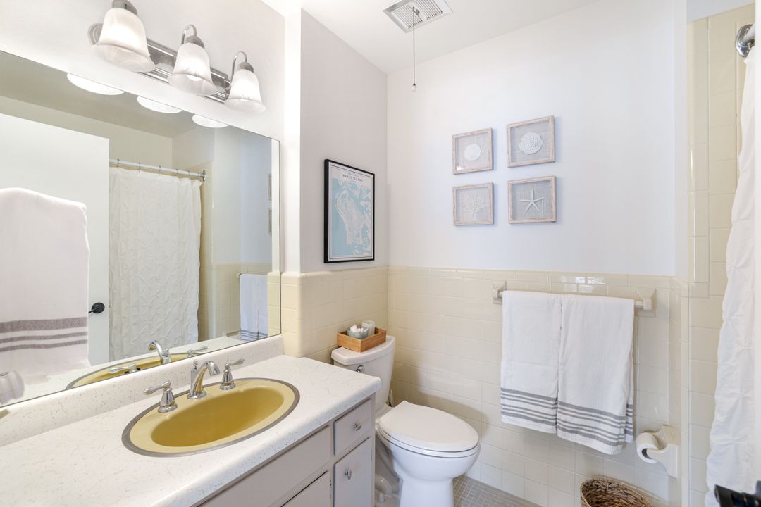 1215 Edington Pl, Marco Island, FL 34145