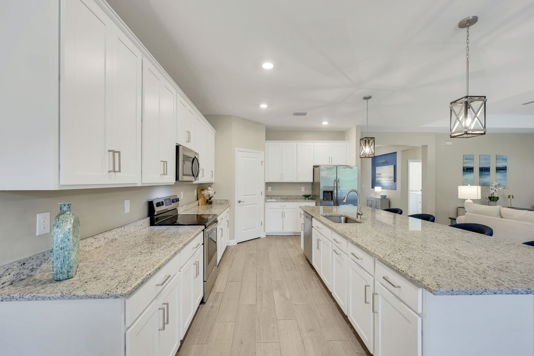 11212 Canopy Loop, Fort Myers, FL 33913