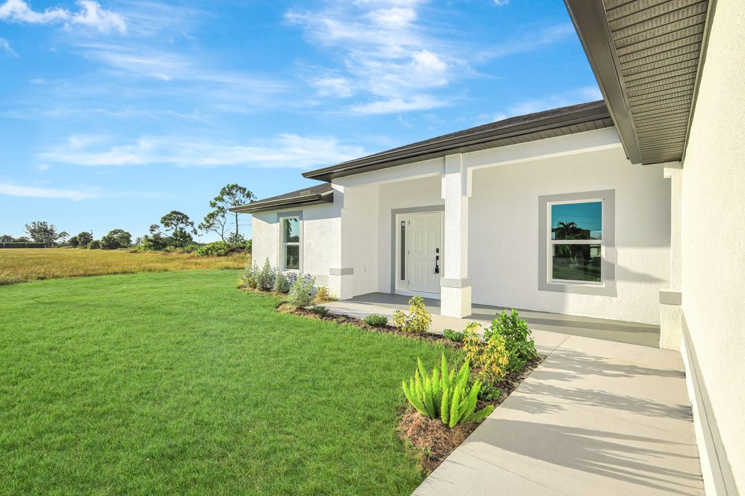 2223 NW 25th St, Cape Coral, FL 33993