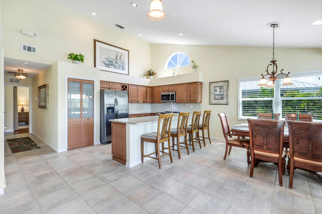 21580 Indian Bayou Dr, Fort Myers Beach, FL 33931