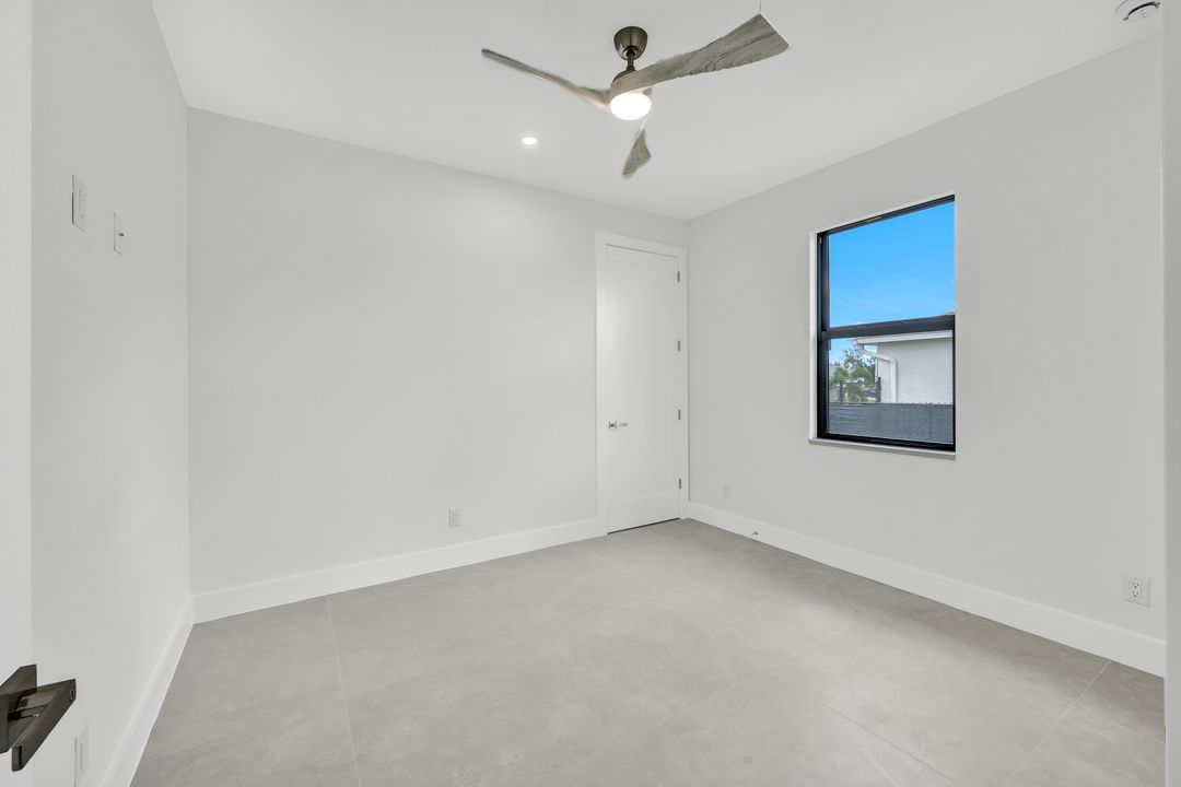 1901 NW 27th St, Cape Coral, FL 33993