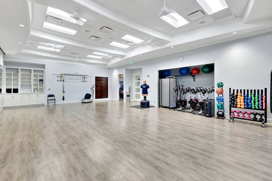 1252 Pocantico Ln, Naples, FL 34110