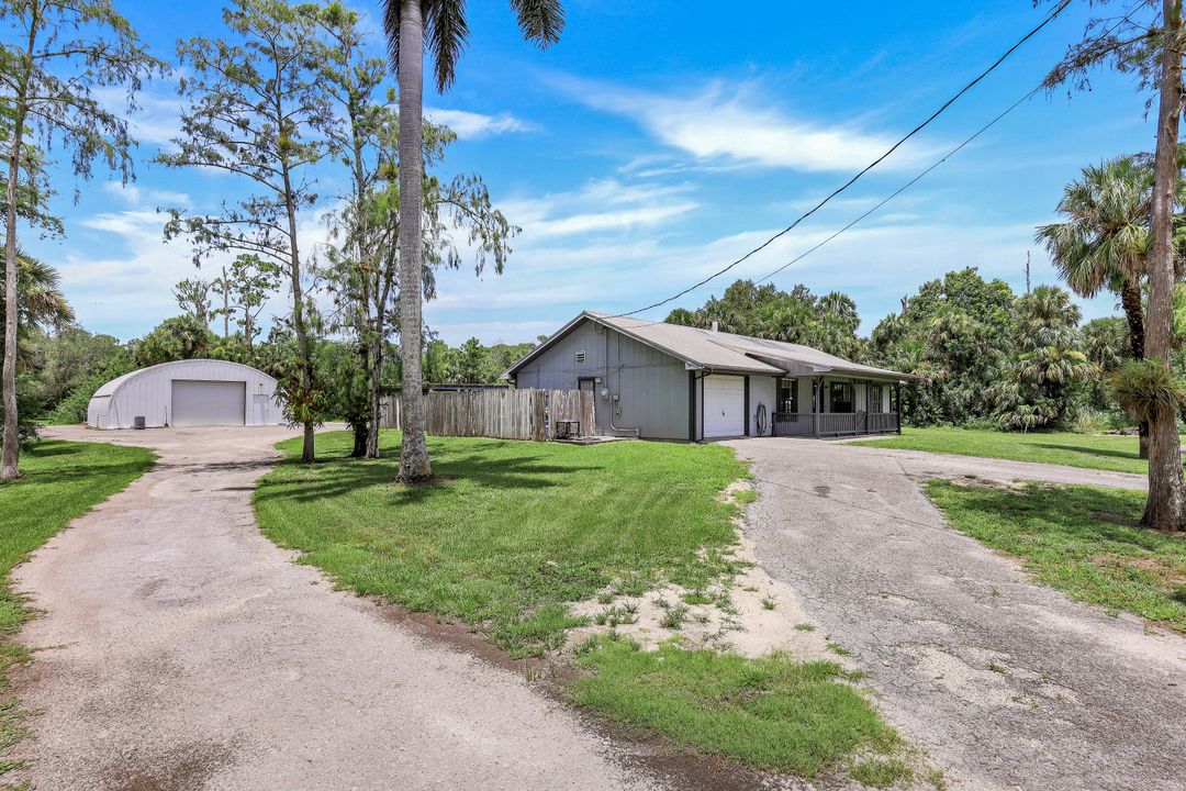 1961 Krape Rd, Naples, FL 34120