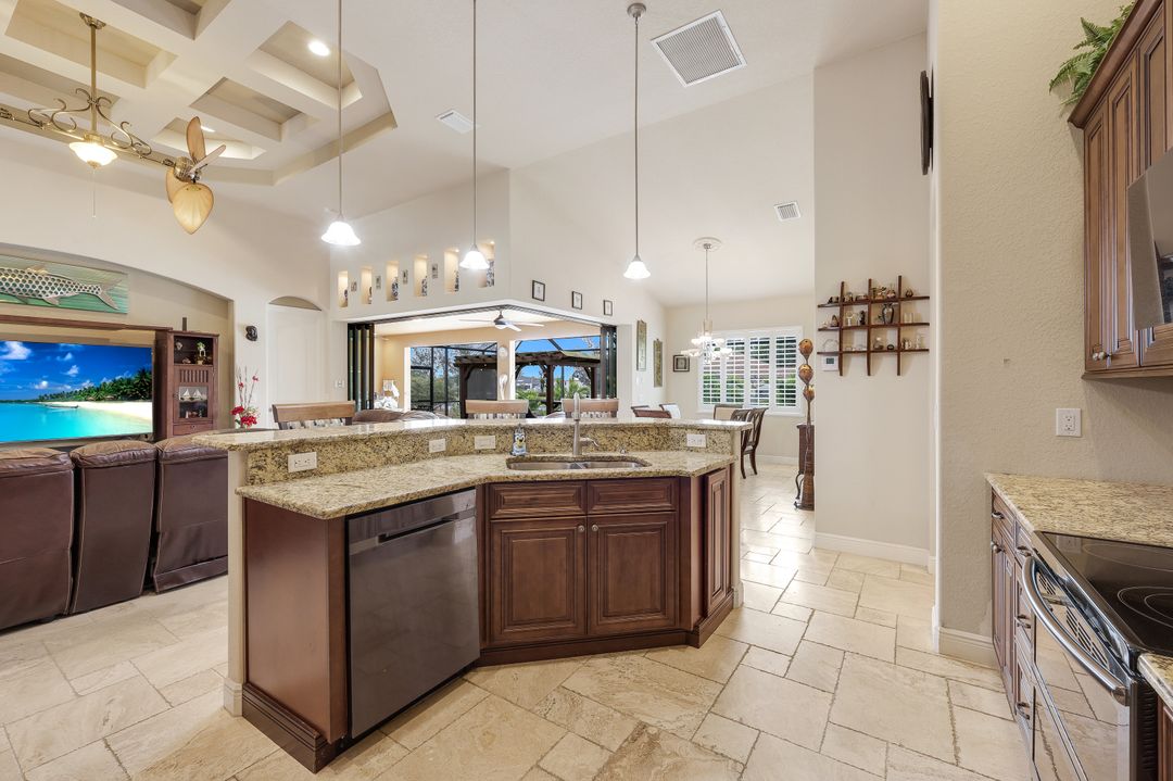 2364 NW 39th Ave, Cape Coral, FL 33993