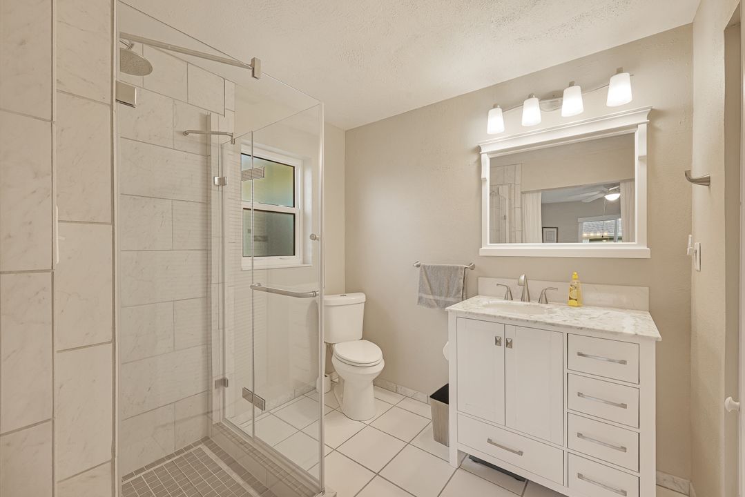 1751 Lakeview Blvd, North Fort Myers, FL 33903