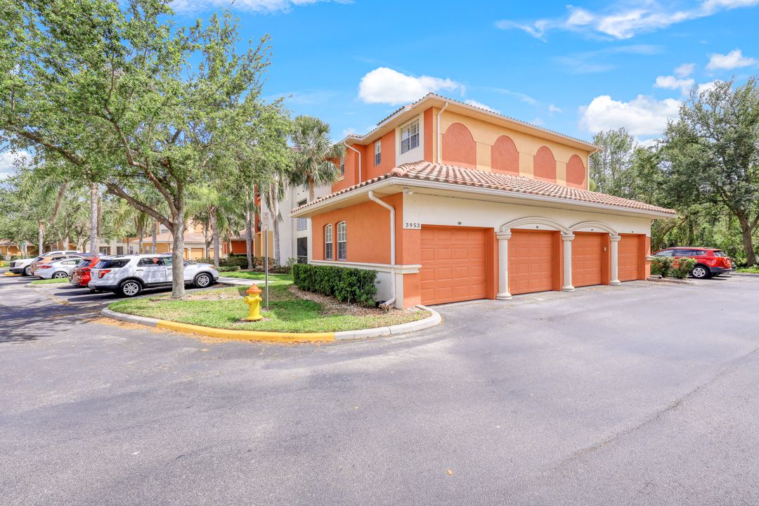3953 Pomodoro Cir #104, Cape Coral, FL 33909