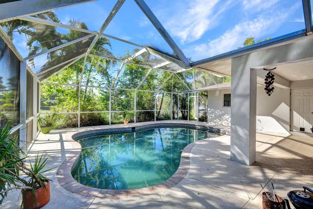 9032 Irving Rd, Fort Myers, FL 33967