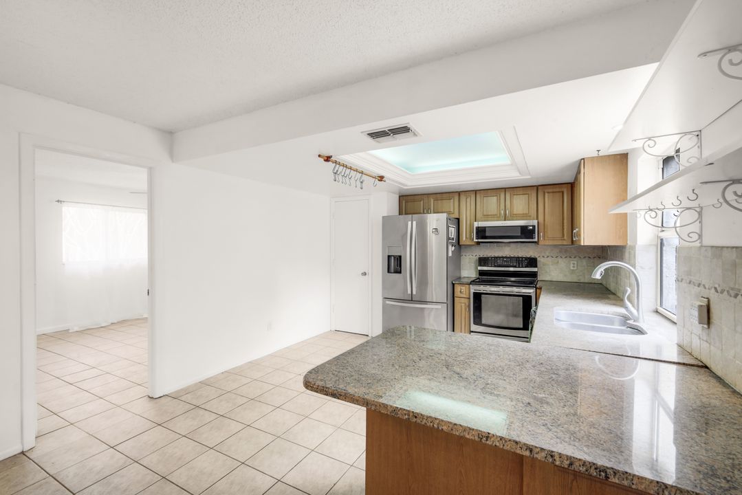 17740 Sabal Palm Dr, North Fort Myers, FL 33917