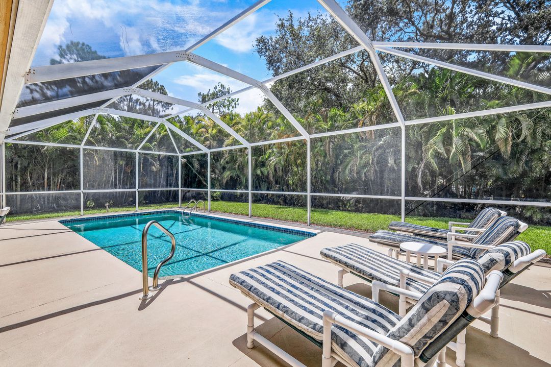 5110 Brixton Ct, Naples, FL 34104