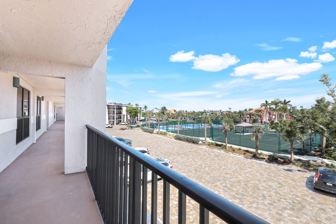 1451 Middle Gulf Dr #J304, Sanibel, FL 33957