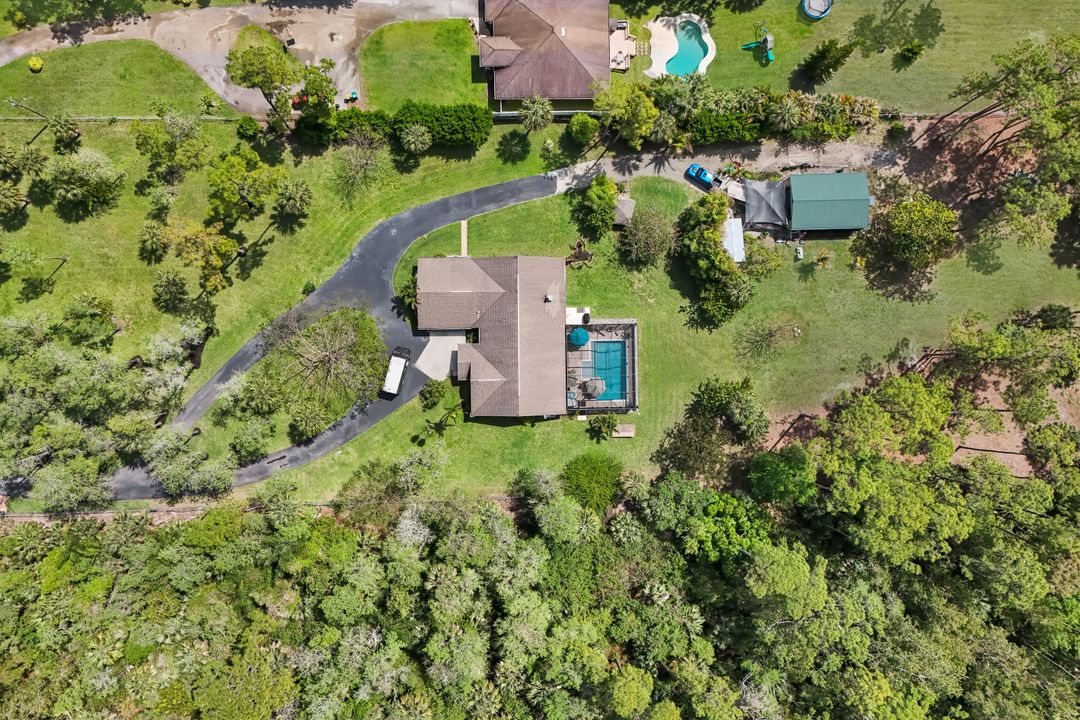 3480 19th Ave SW, Naples, FL 34117