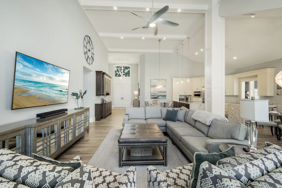 3390 Riviera Lakes Ct, Bonita Springs, FL 34134