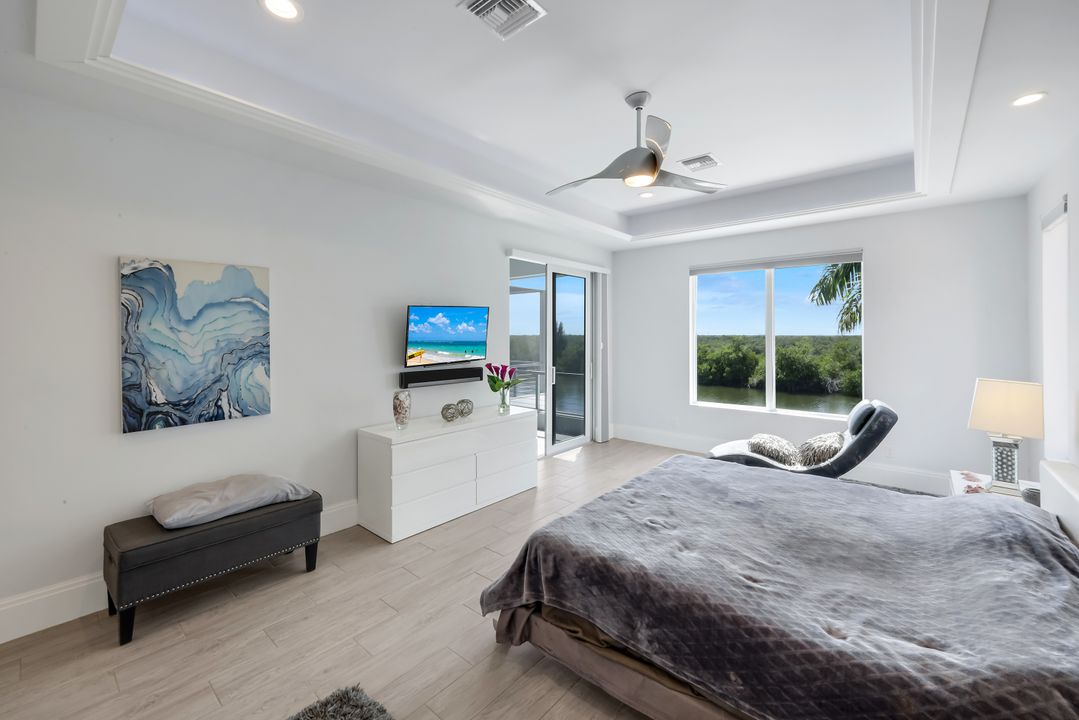 2826 SW 44th Terrace, Cape Coral, FL 33914