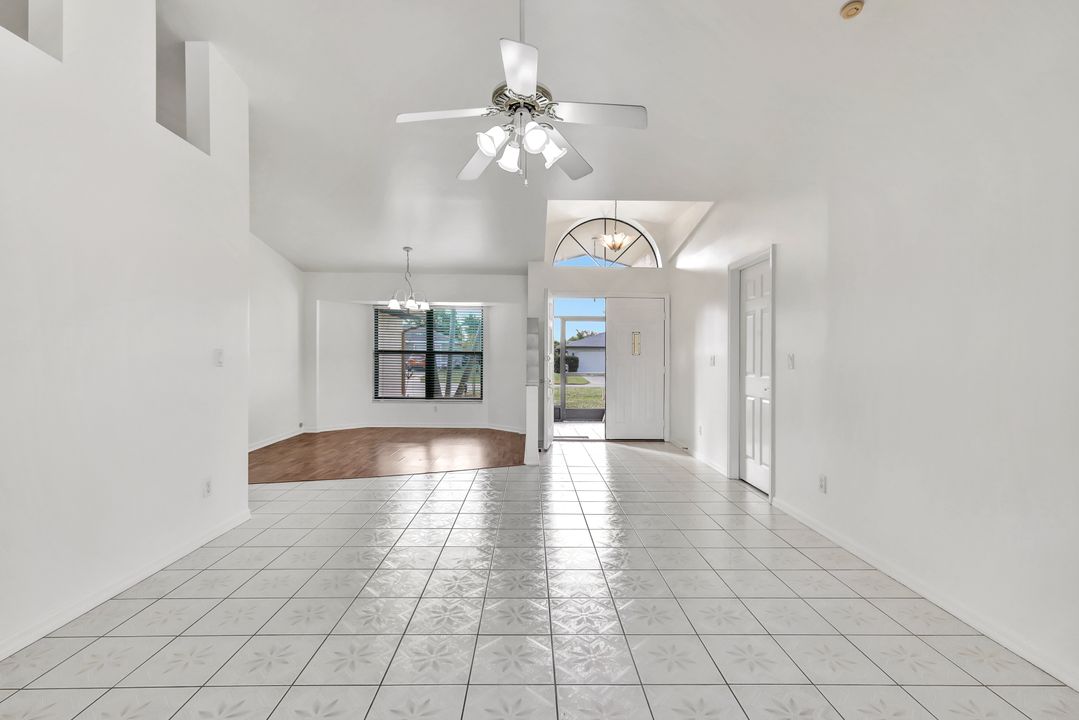 1705 SE 7th St, Cape Coral, FL 33990