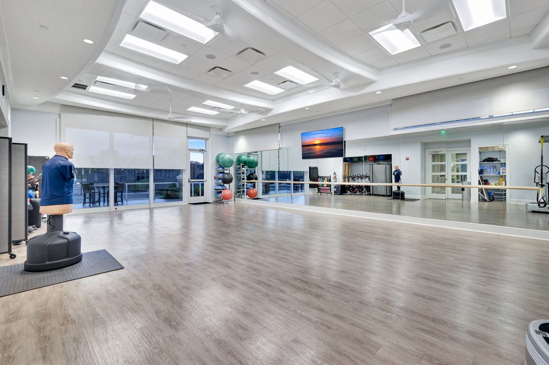 1252 Pocantico Ln, Naples, FL 34110