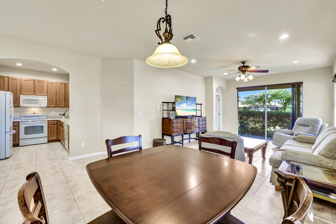 14685 Cranberry Ct #2004, Naples, FL 34114