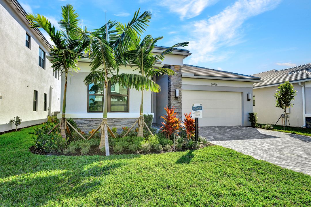 20738 Fair Oak Ln, Estero, FL 33928