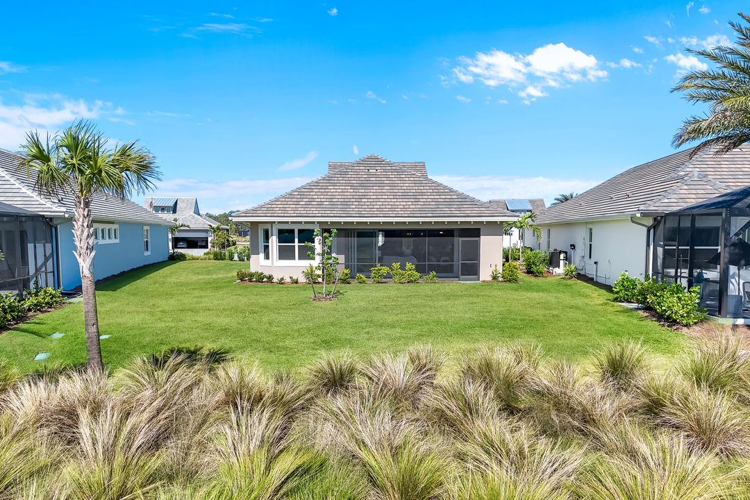 8850 Calypso Ct, Naples, FL 34112