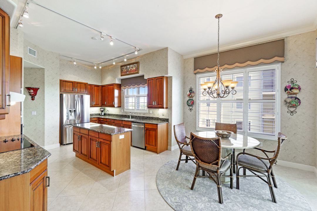 570 El Camino Real #5201, Naples, FL 34119