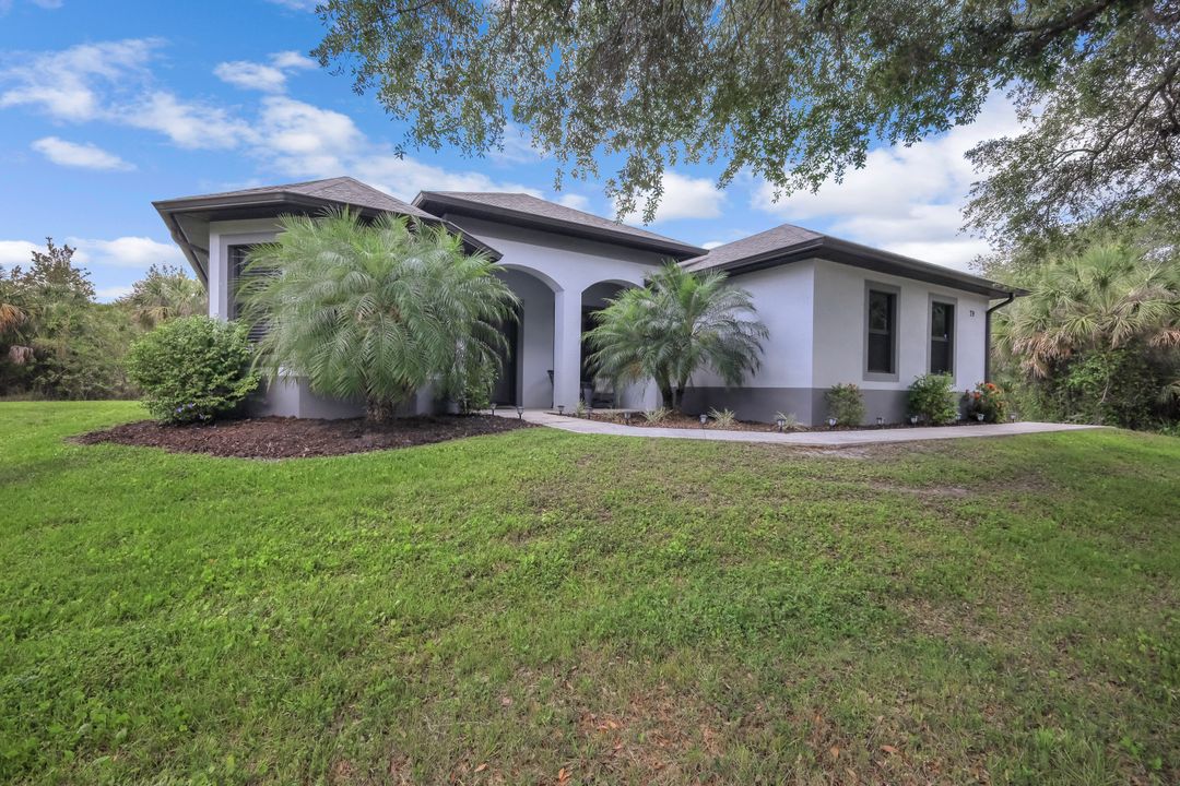 79 41st Ave NE, Naples, FL 34120
