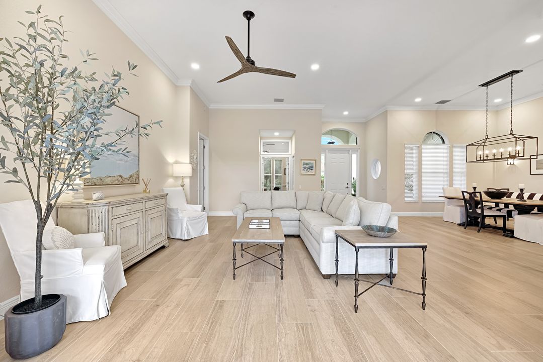 24421 Woodsage Dr, Bonita Springs, FL 34134