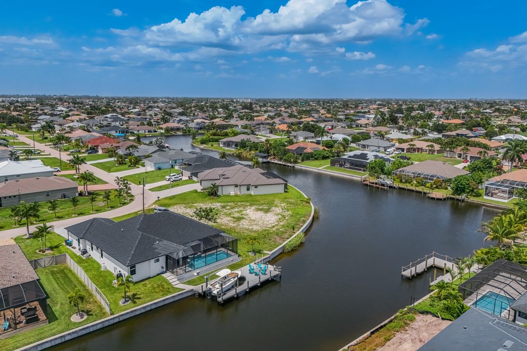 2224 SW 31st Ln, Cape Coral, FL 33914
